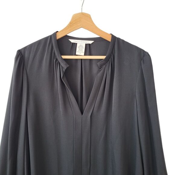 DVF Silk Billow Blouse Womens 12 Black Split V-neck Minimalist Quiet Luxury Work - Picture 5 of 14
